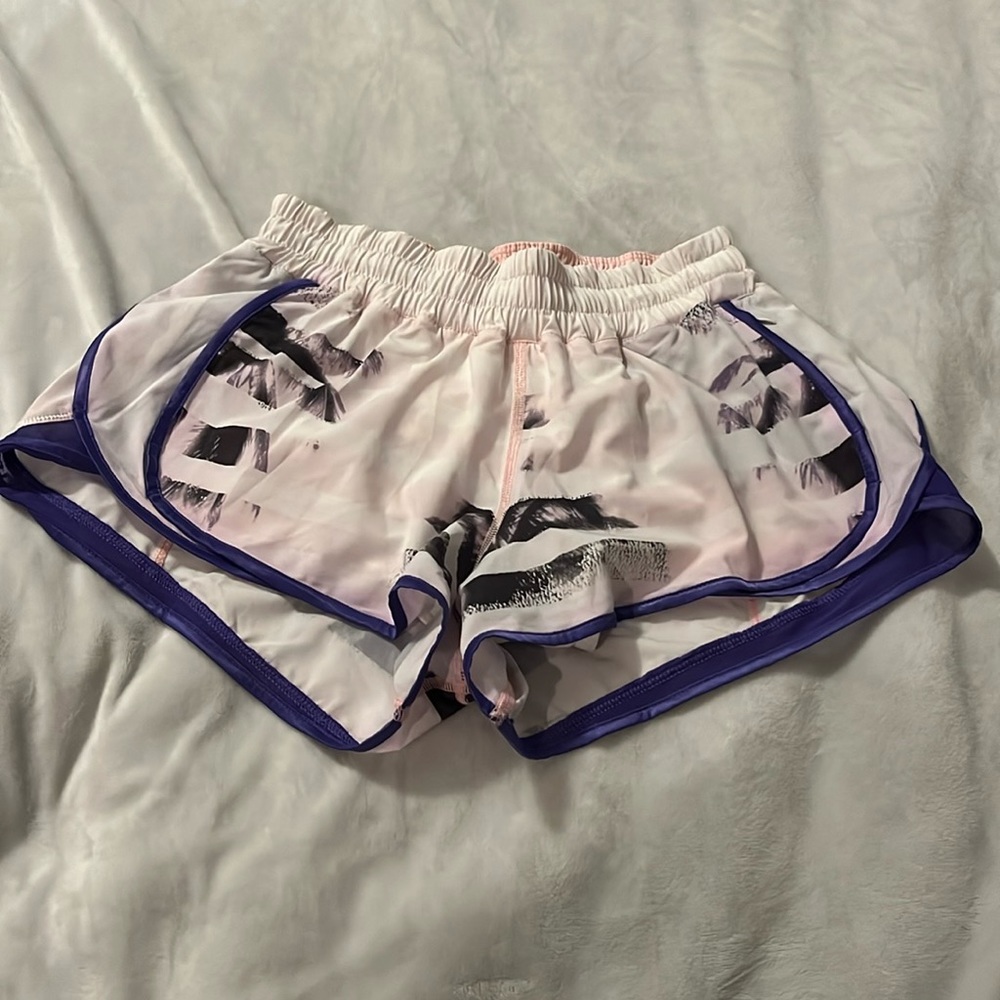 Lululemon shorts: size 6, 2.5”